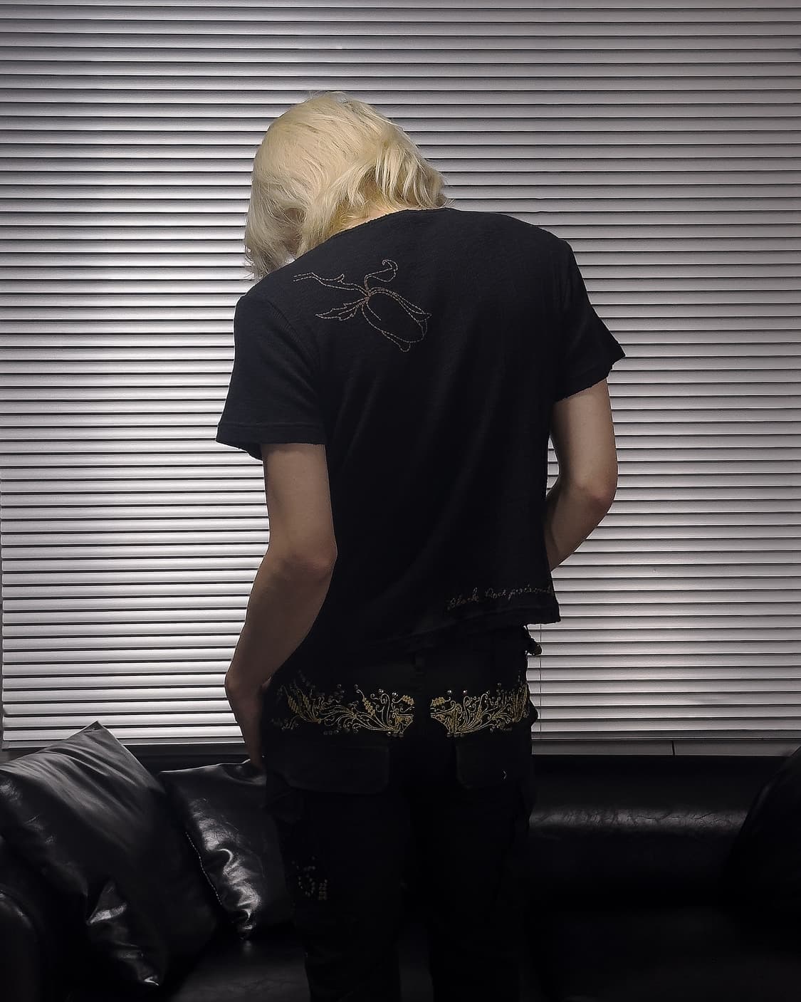{In The Attic} Skull Rose Ribbed Tee  상품이미지2