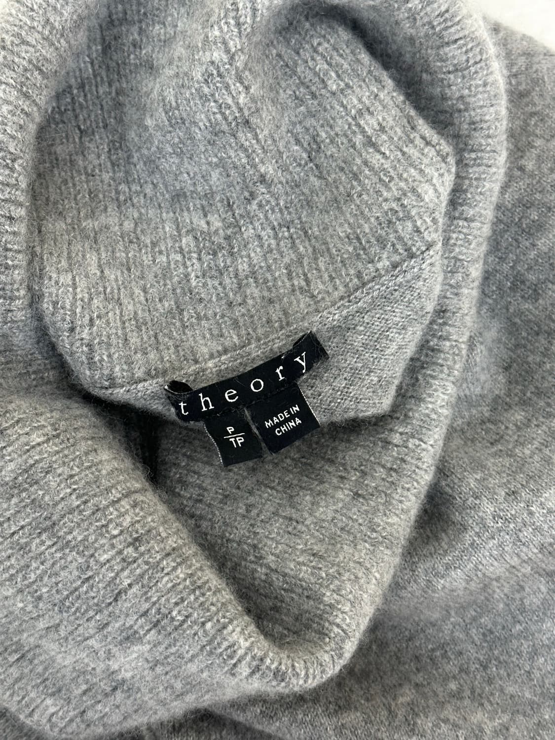 띠어리 여성 캐시미어 니트 상품이미지6