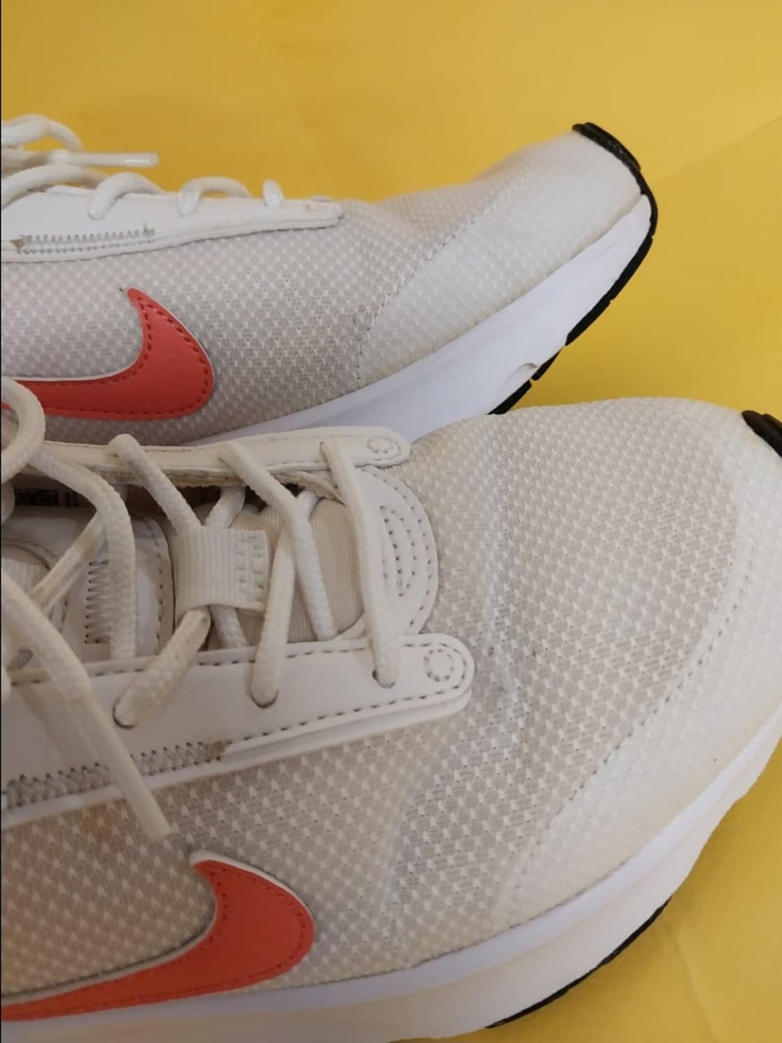 여성 나이키 에어맥스 인터락 라이트 포톤 더스트 운동화 (240) 상품이미지6