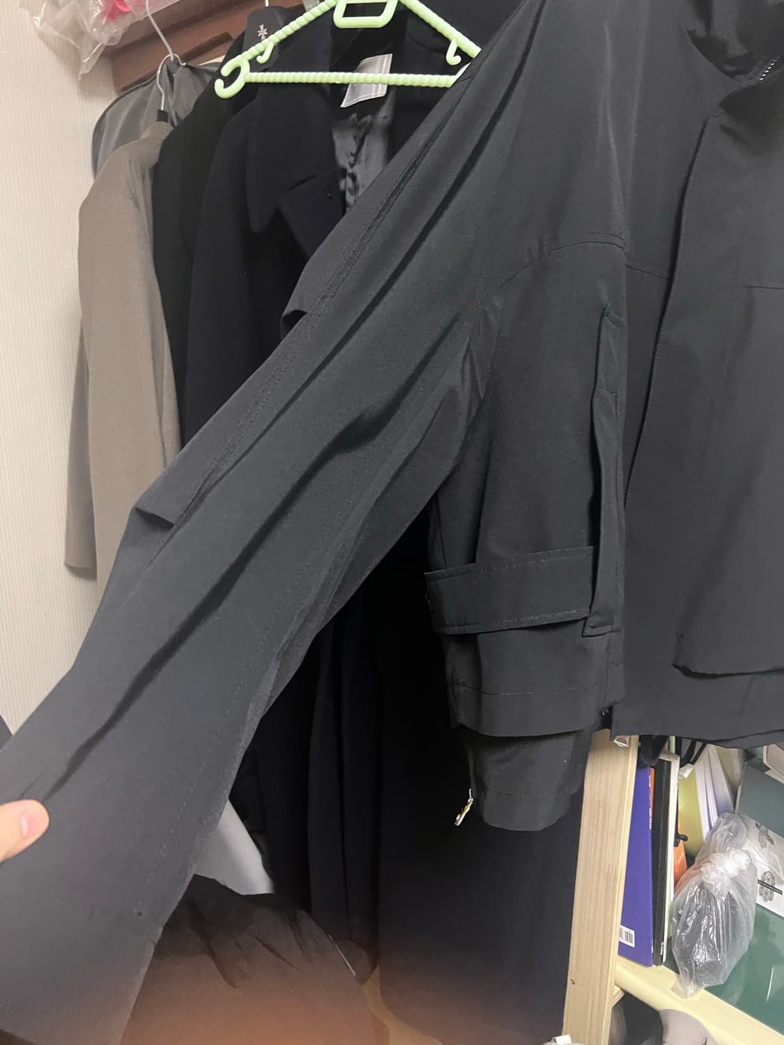 솔리드옴므 쉘파카 23ss 48 사이즈 판매합니다 (상 상품이미지4