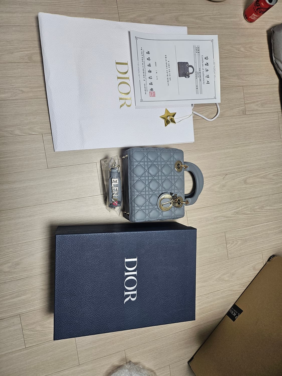 디올 레이디백 미니 블루 그레이 램스킨퀼팅백 상품이미지2