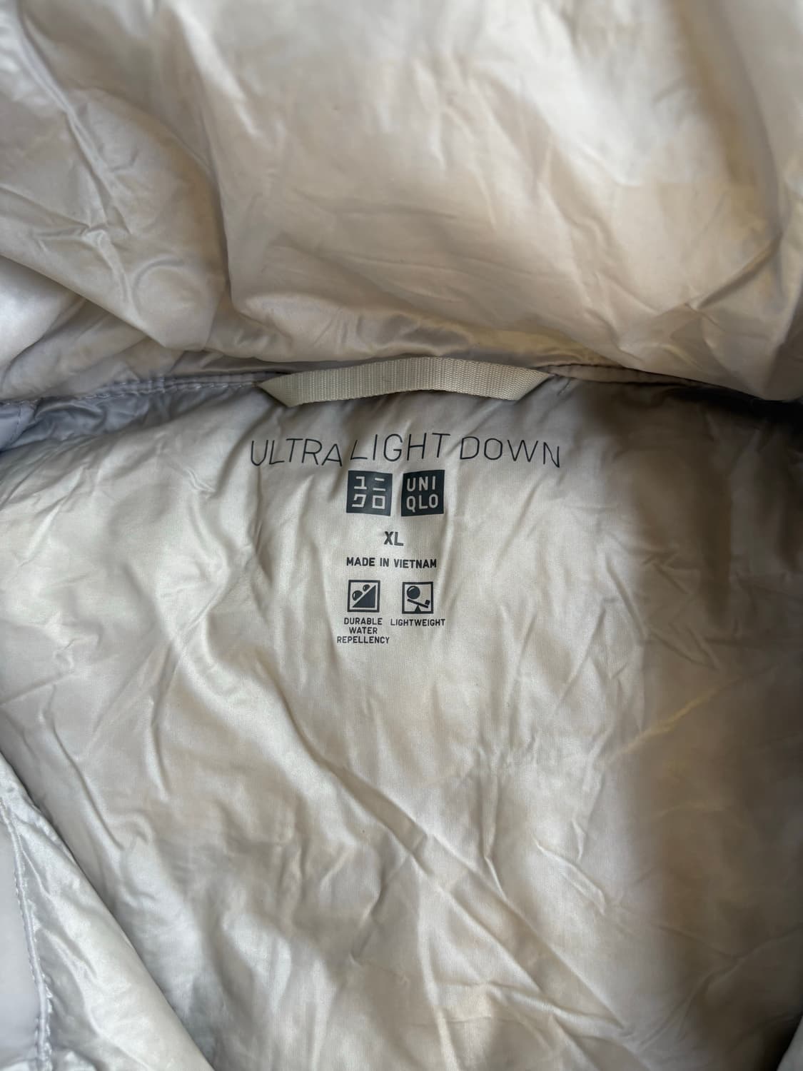 유니클로 울트라 라이트 다운 경량패딩 상품이미지4