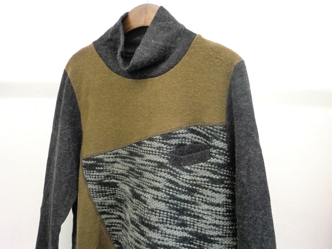 Patch turtle neck T 상품이미지5