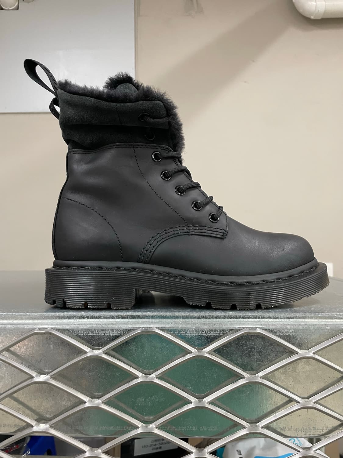 닥터마틴 1460 콜버트 윈터그립 uk4 (gr-4494) 상품이미지4