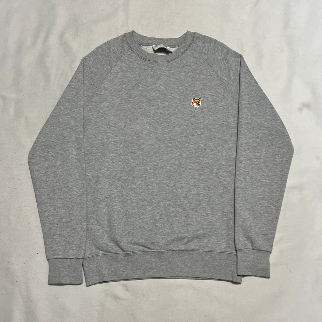 S 메종키츠네 폭스헤드 그레이 맨투맨 상품이미지2