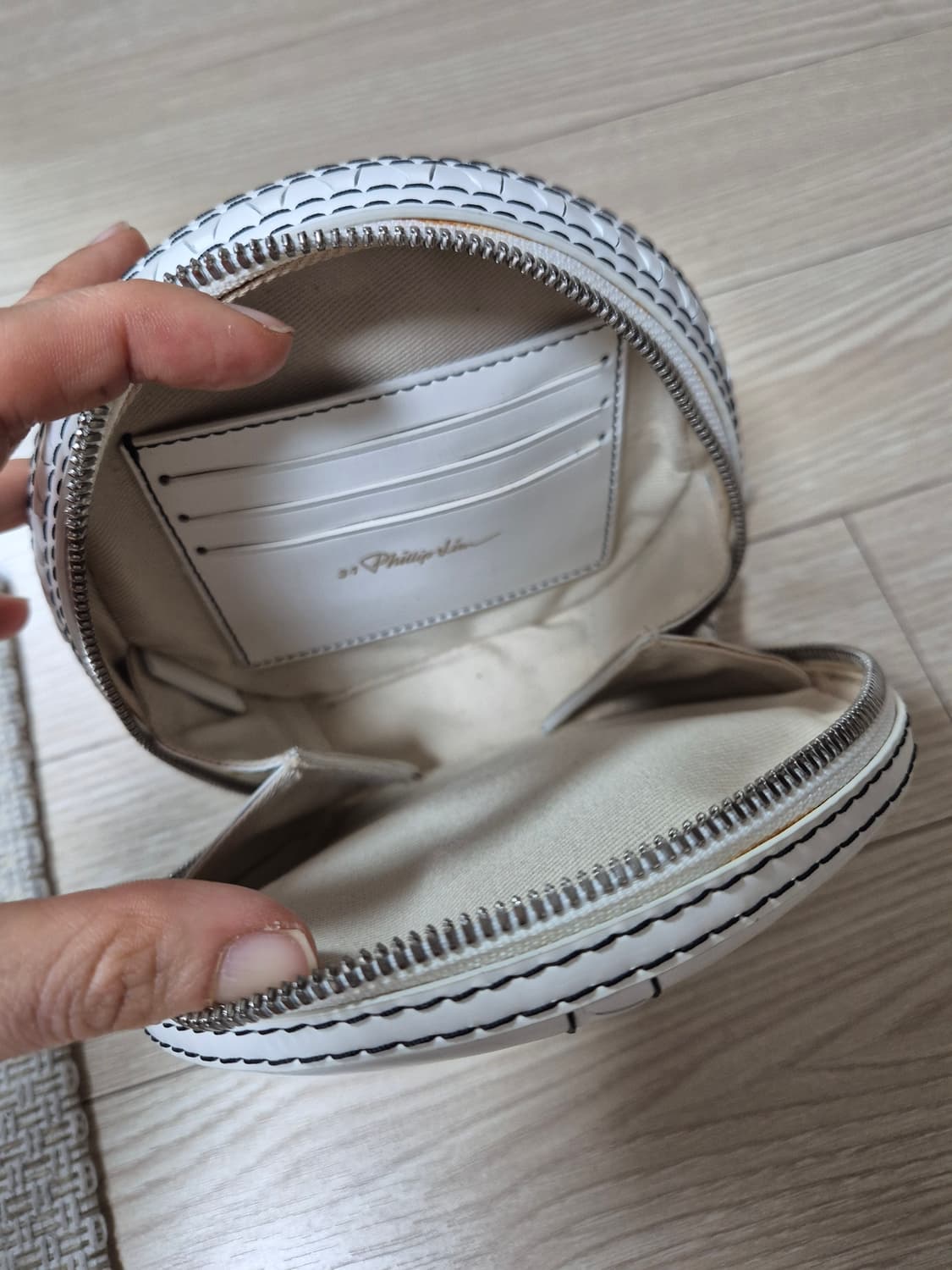 3.1 Philip Lim 필립 림 원형 손잡이가방 토트백 상품이미지6