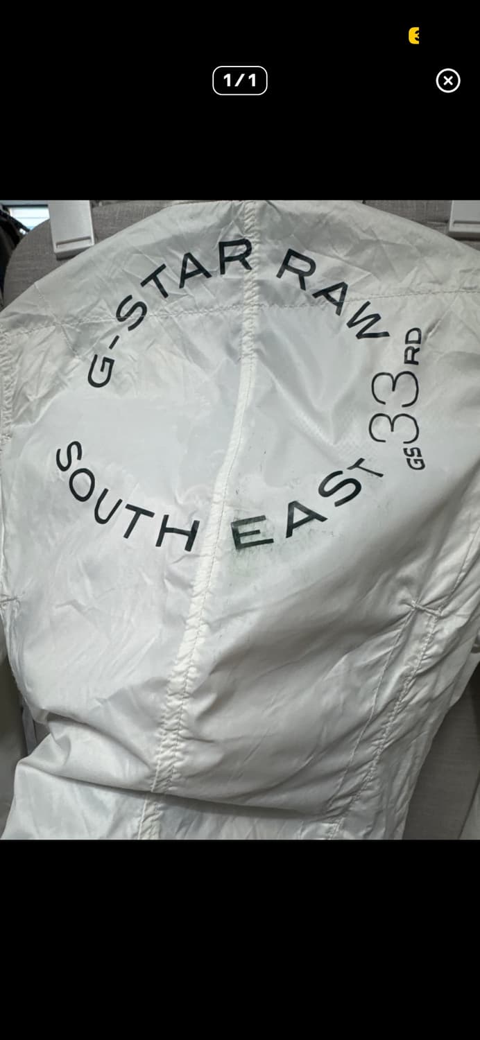 Slim-Fit Zip-Up Jacket 상품이미지5