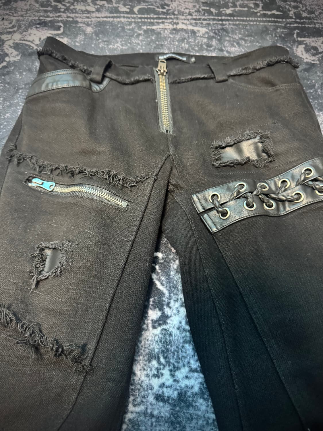 the space between us Hunting Black pants 상품이미지2