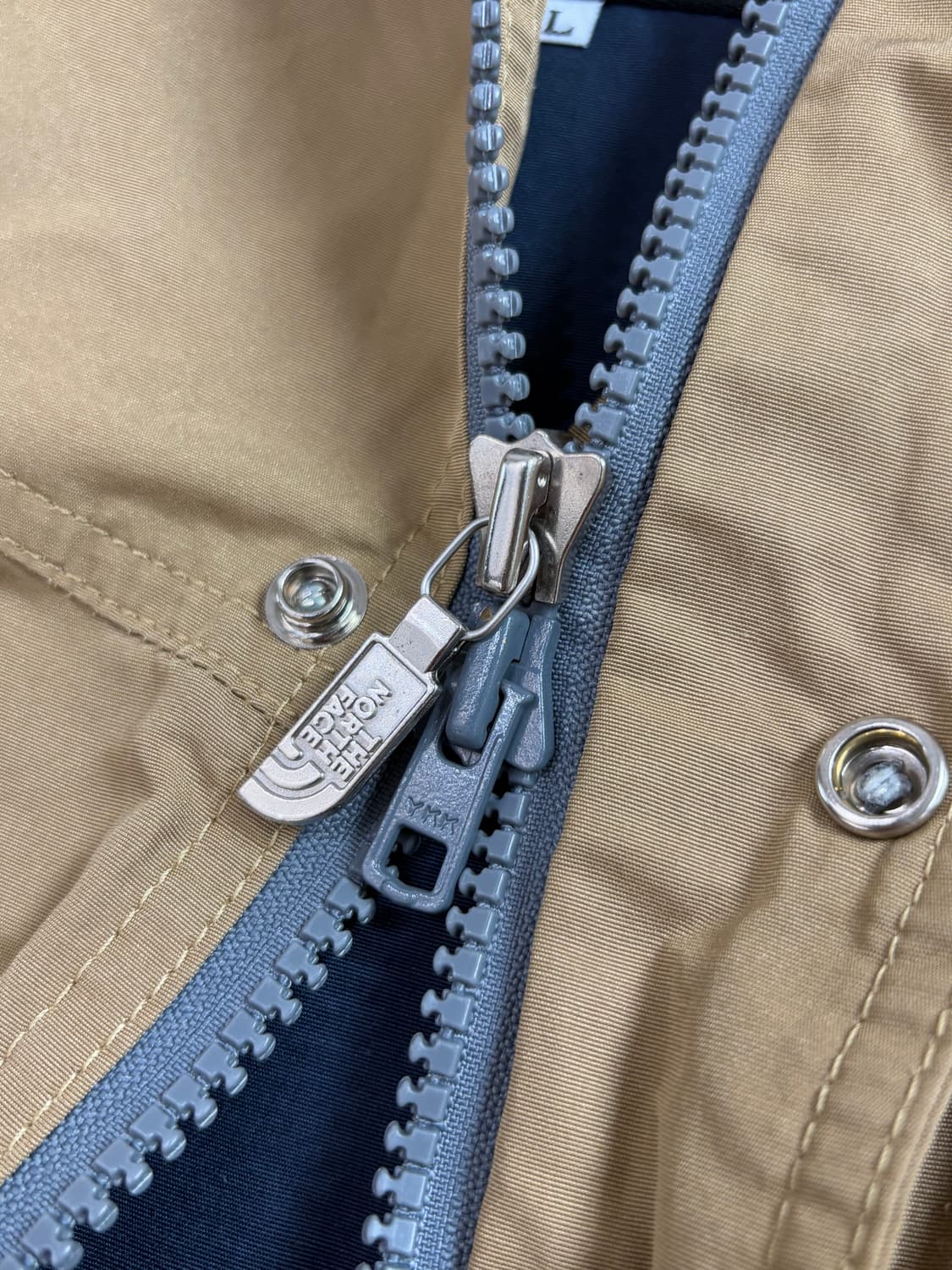 TheNorthFace 노스페이스 베이지컬러 마운틴 후드자켓 상품이미지7