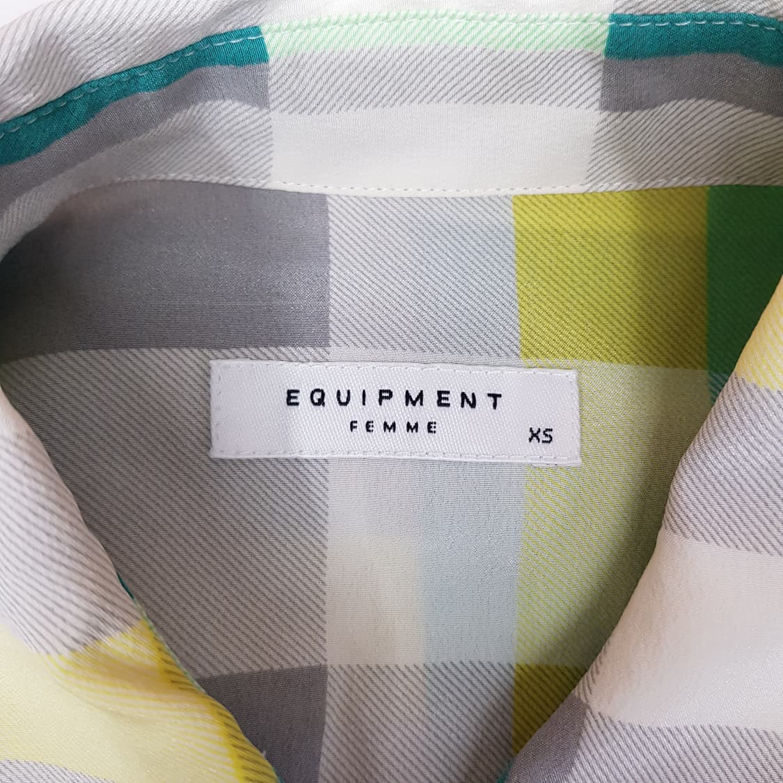 이큅먼트 멀티 체크 실크 셔츠 XS사이즈 상품이미지5