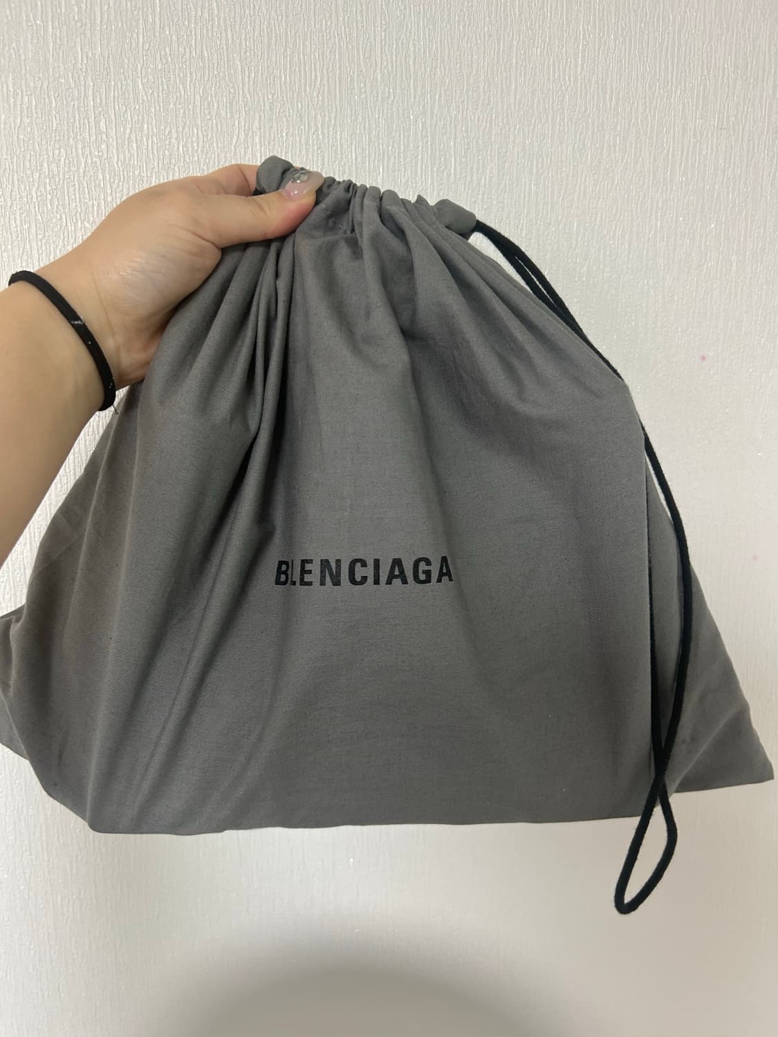 발렌시아가 카바스 XS 가죽 상품이미지1