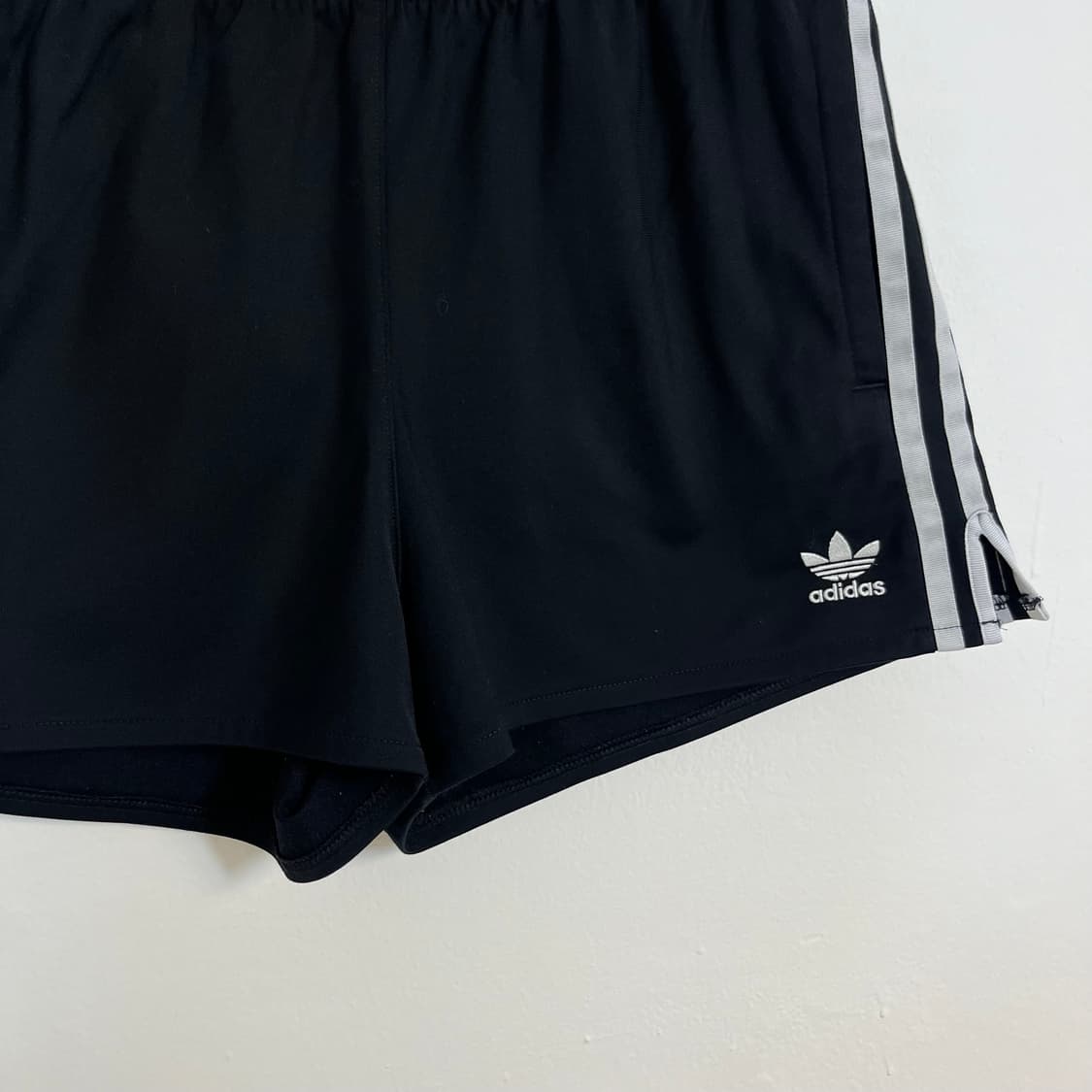 Adidas black Firebird short track pants 상품이미지4