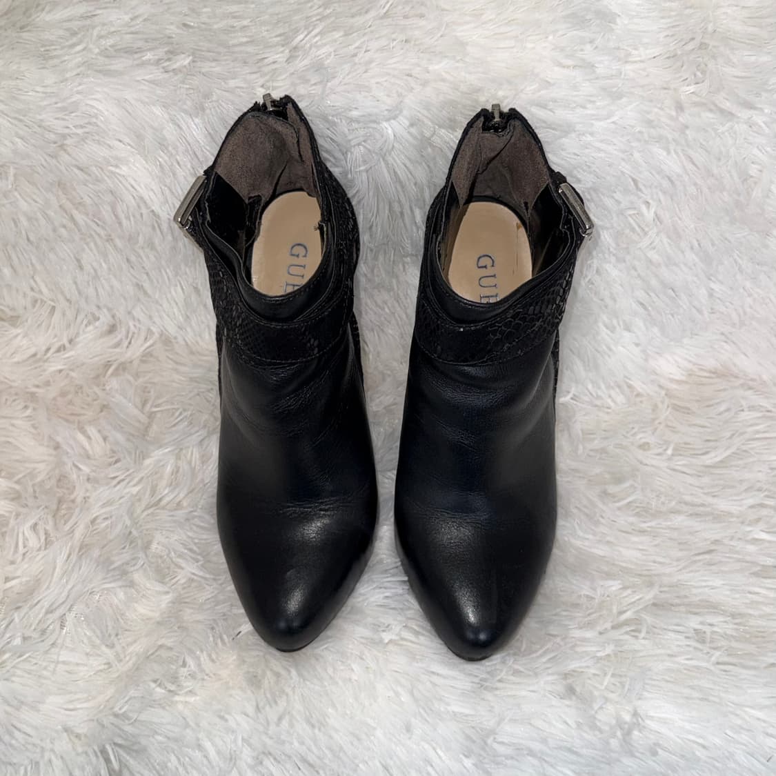 230 Guess 게스 파이톤 버클 부티힐 상품이미지2