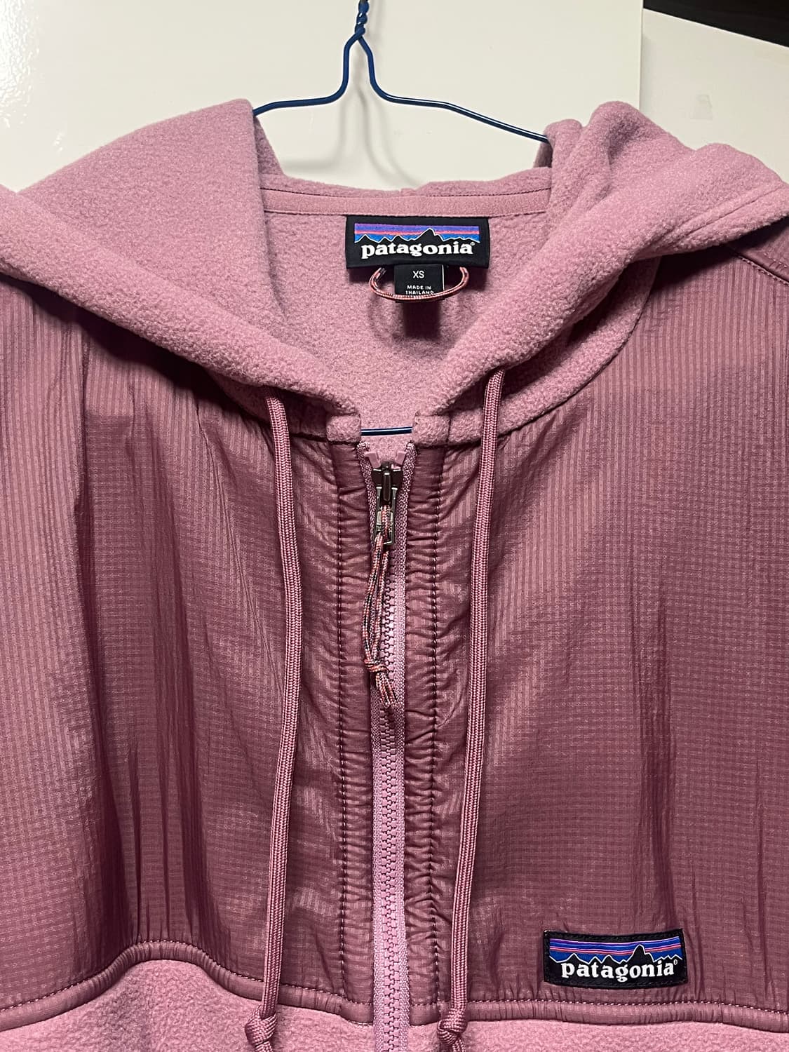 파타고니아 마이크로디니 여성 후드집업 xs 핑크 상품이미지3