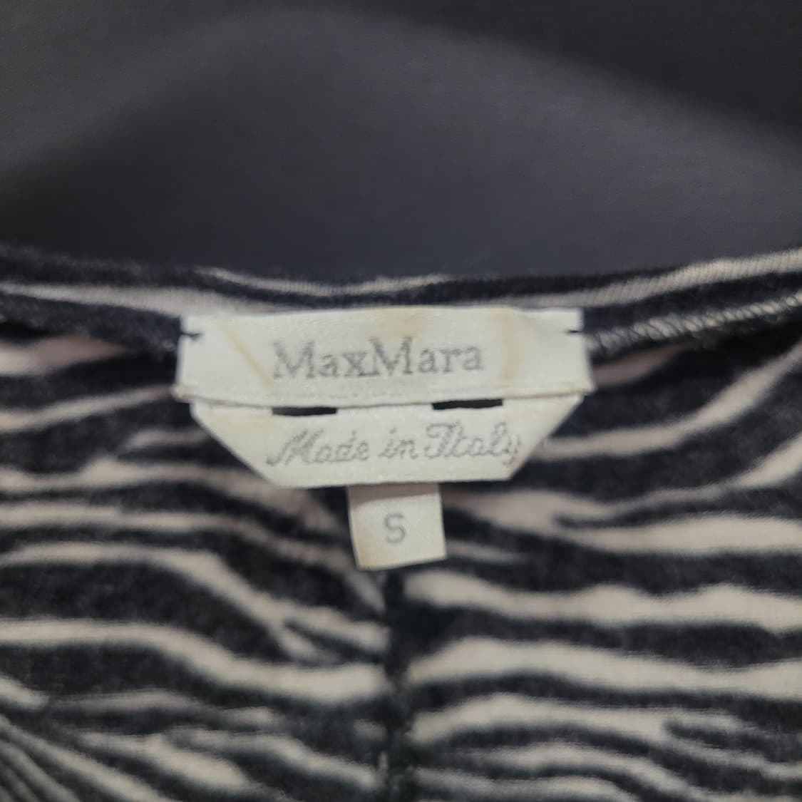 MaxMara 막스마라 빈티지 지브라 울 슬리브 상품이미지4