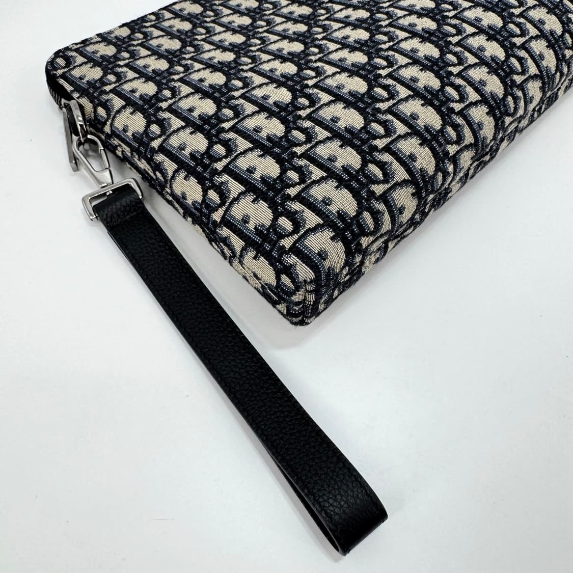 디올 오블리크 자카드 스트랩 클러치백 (2OBCA251YSE) 상품이미지6