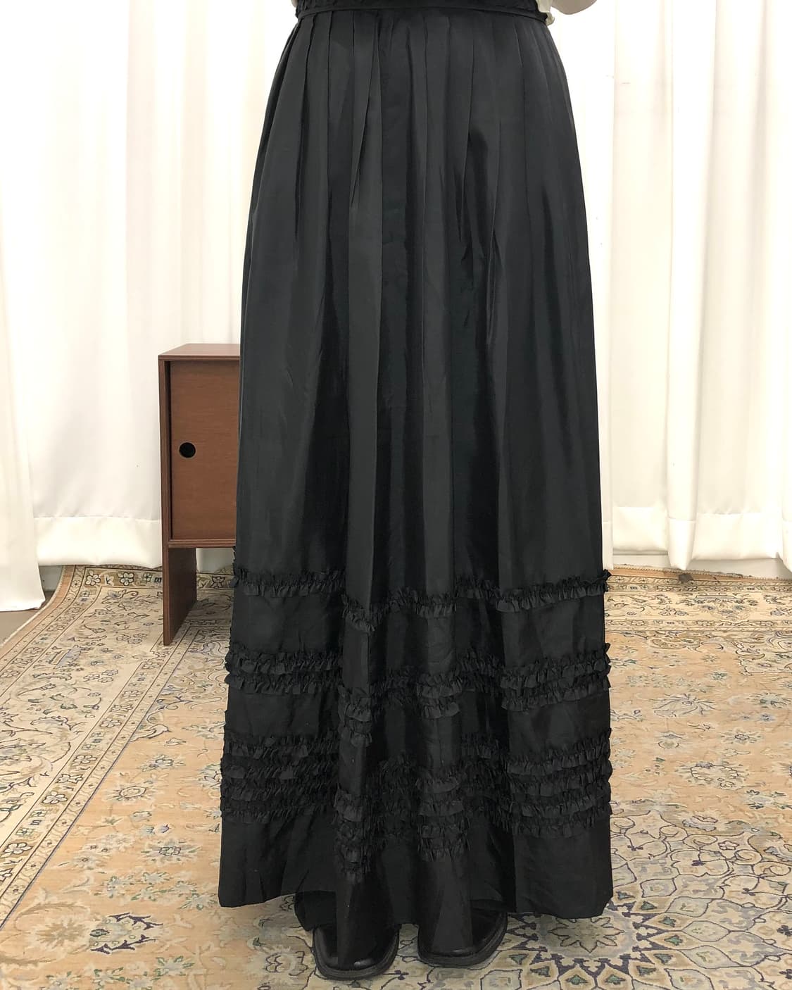 블랙 프릴 플리츠 스커트 상품이미지2