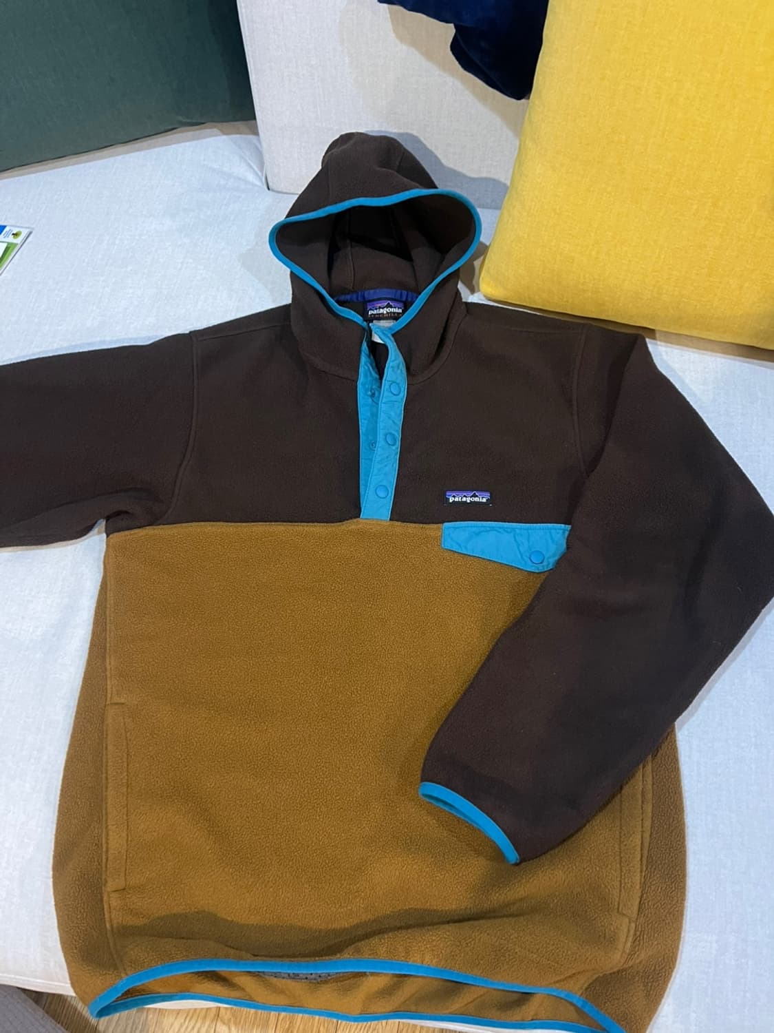 파타고니아 신칠라 후디 후드 플럼 포켓 플리스 후리스 상품이미지1