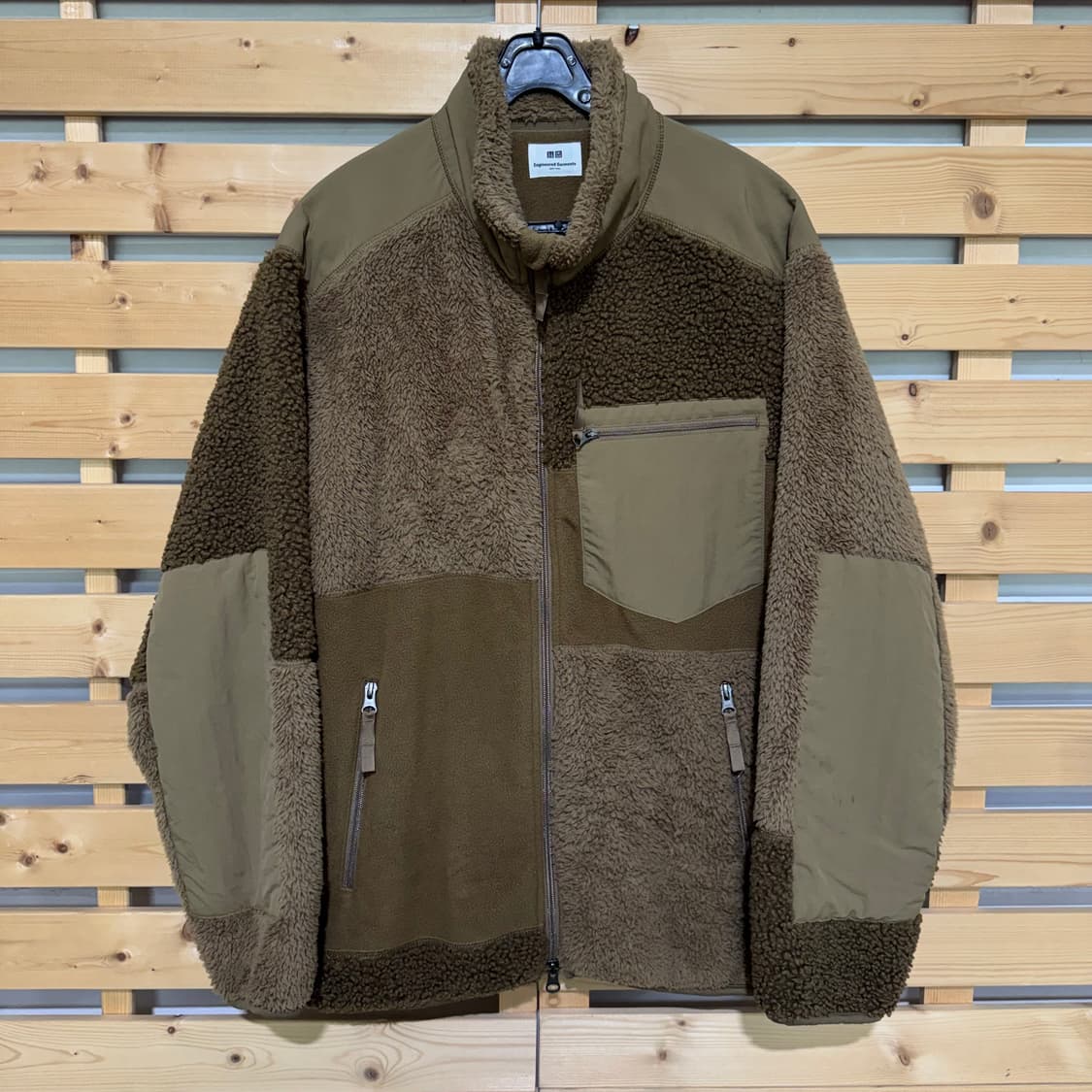 유니클로 엔지니어드가먼츠 후리스 상품이미지1