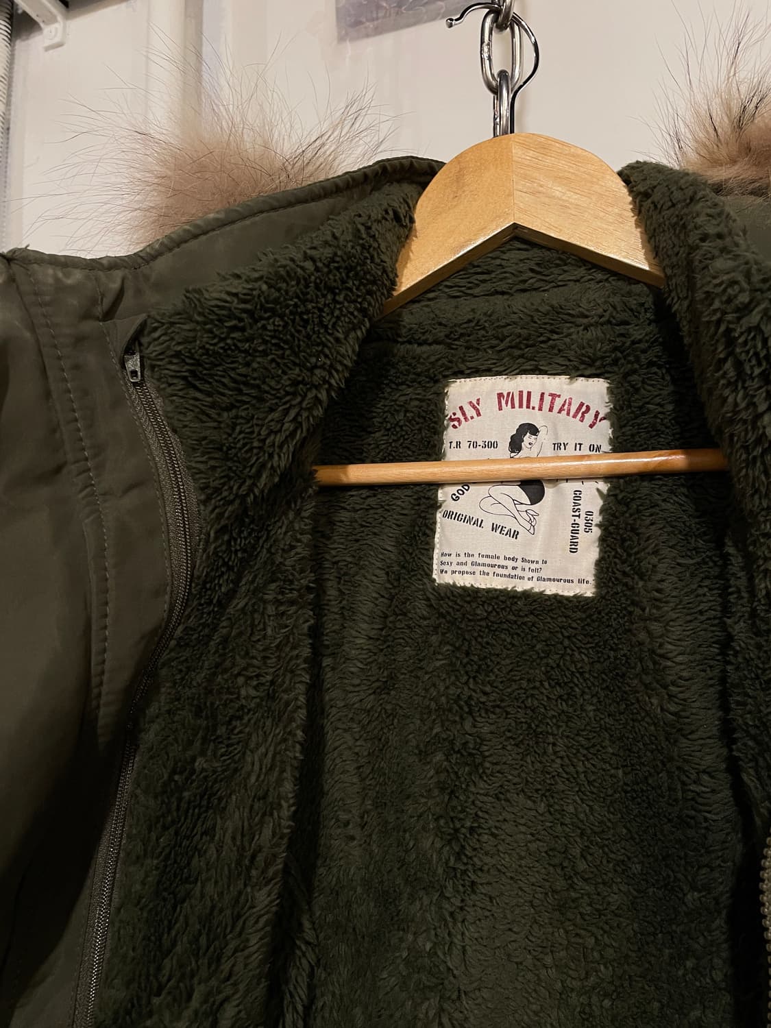 sly 슬라이 밀리터리 버클 워머 퍼 후드 카키 파카 y2k 갸루 상품이미지10