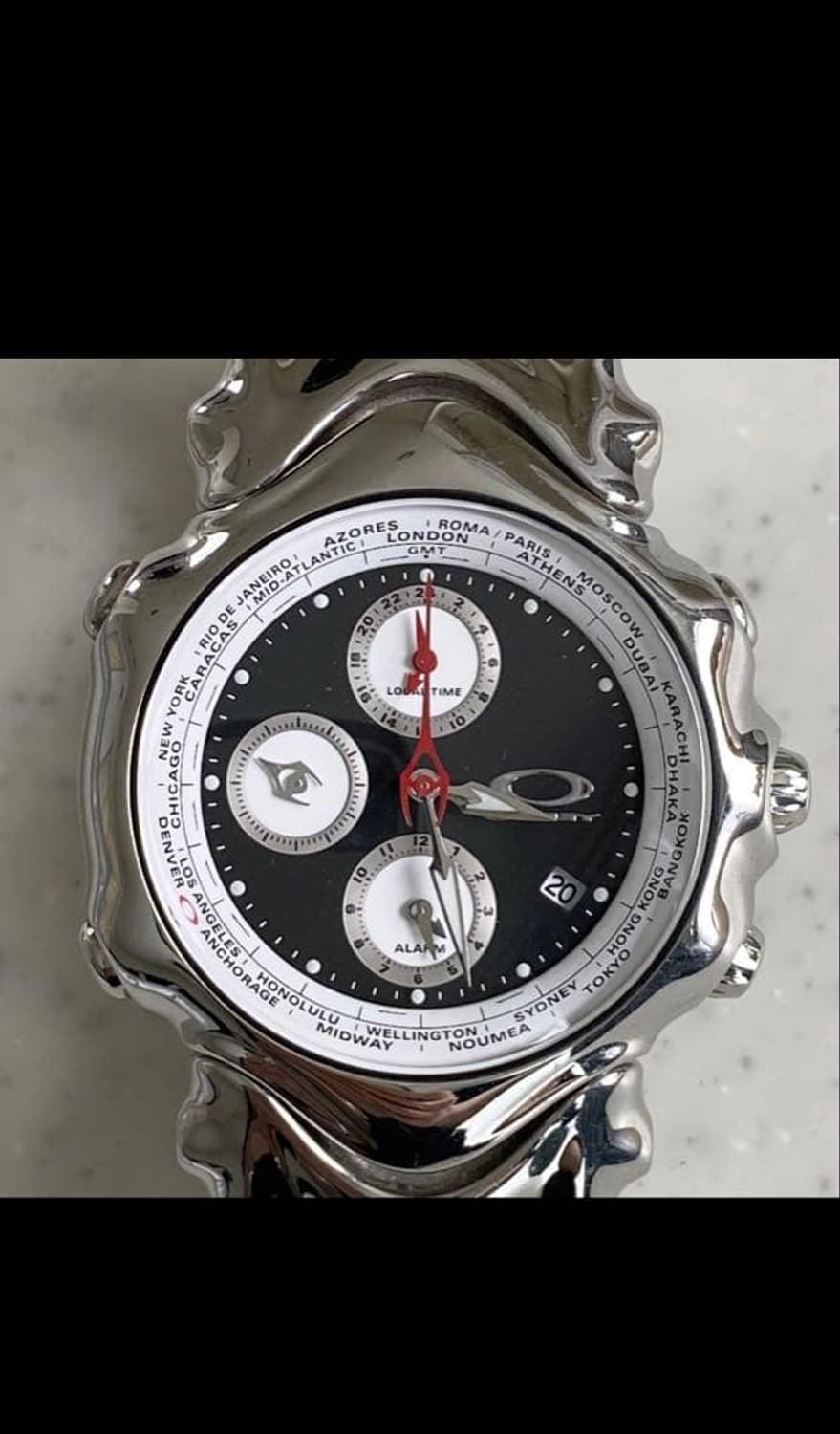 오클리 GMT 시계 상품이미지1