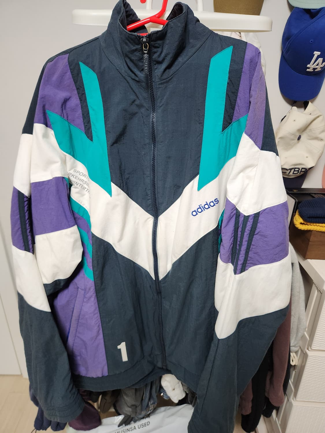 아디다스 90s 올드스쿨 바람막이 상품이미지1