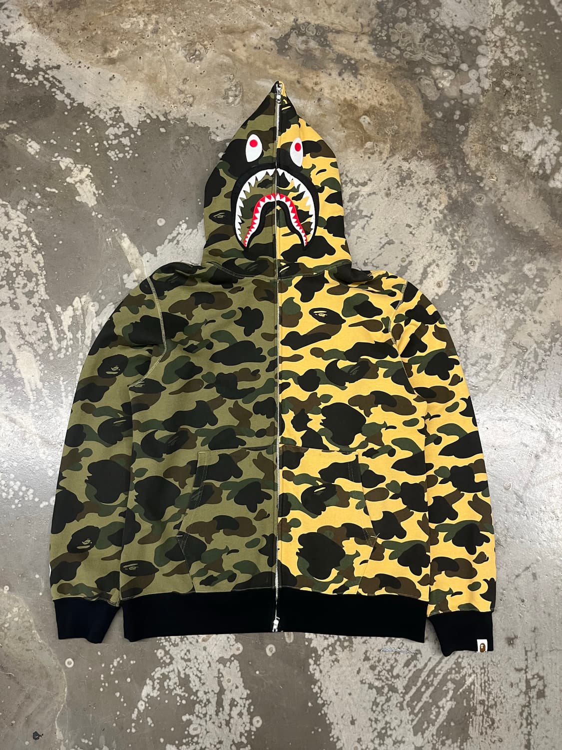 베이프 퍼스트카모 세퍼레이트 샤크후드집업 3XL 상품이미지1