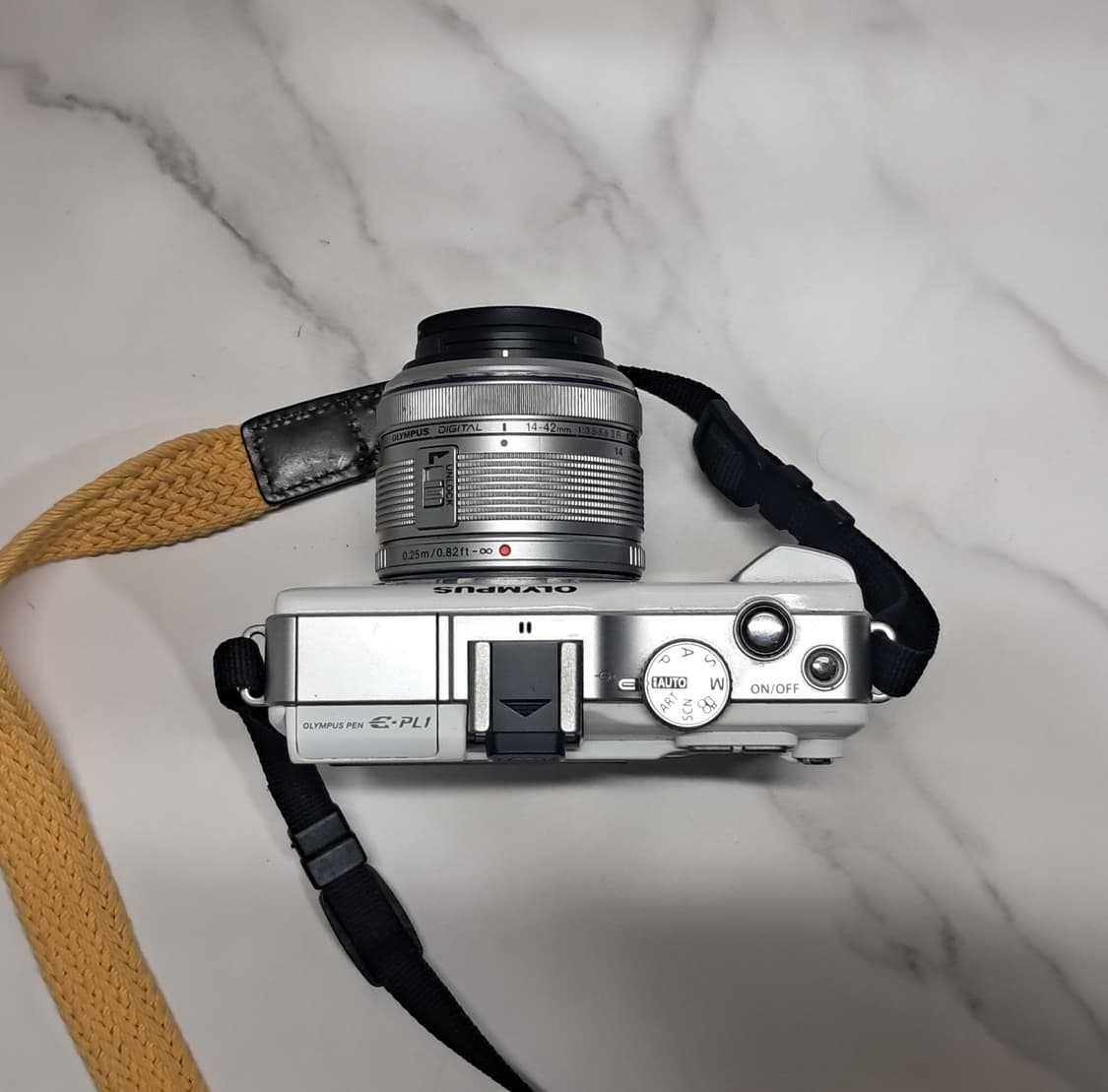 하자있음! 올림푸스 PEN E-PL1 /14-42mm 렌즈 상품이미지4