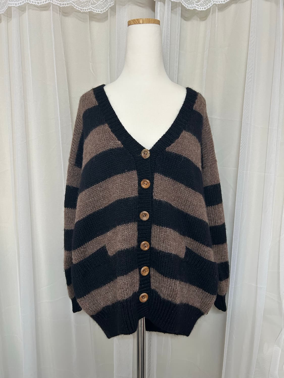 브라운&블랙 스트라이프  오버핏 가디건 상품이미지1