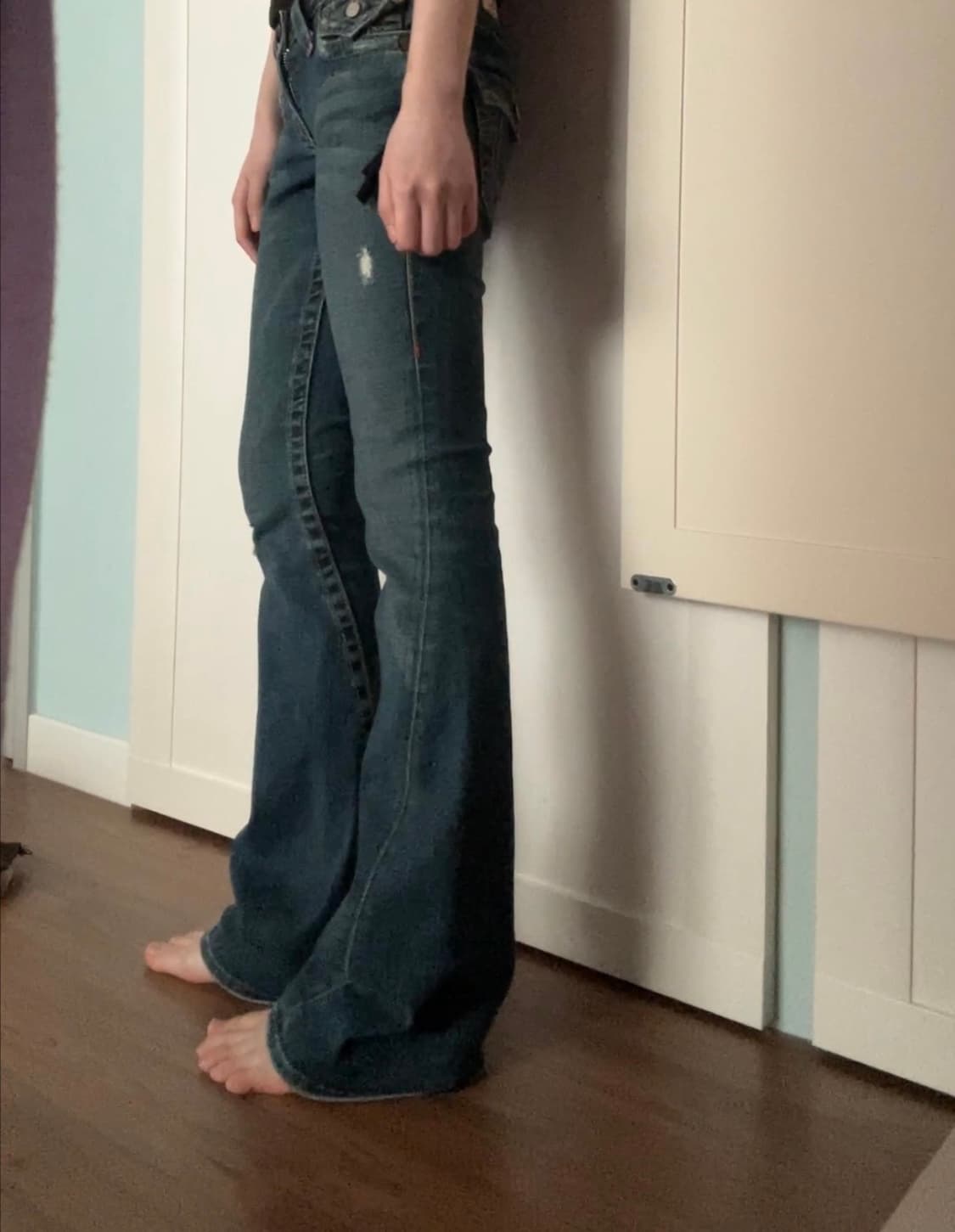 트루릴리전 로우라이즈 부츠컷 팬츠 상품이미지2