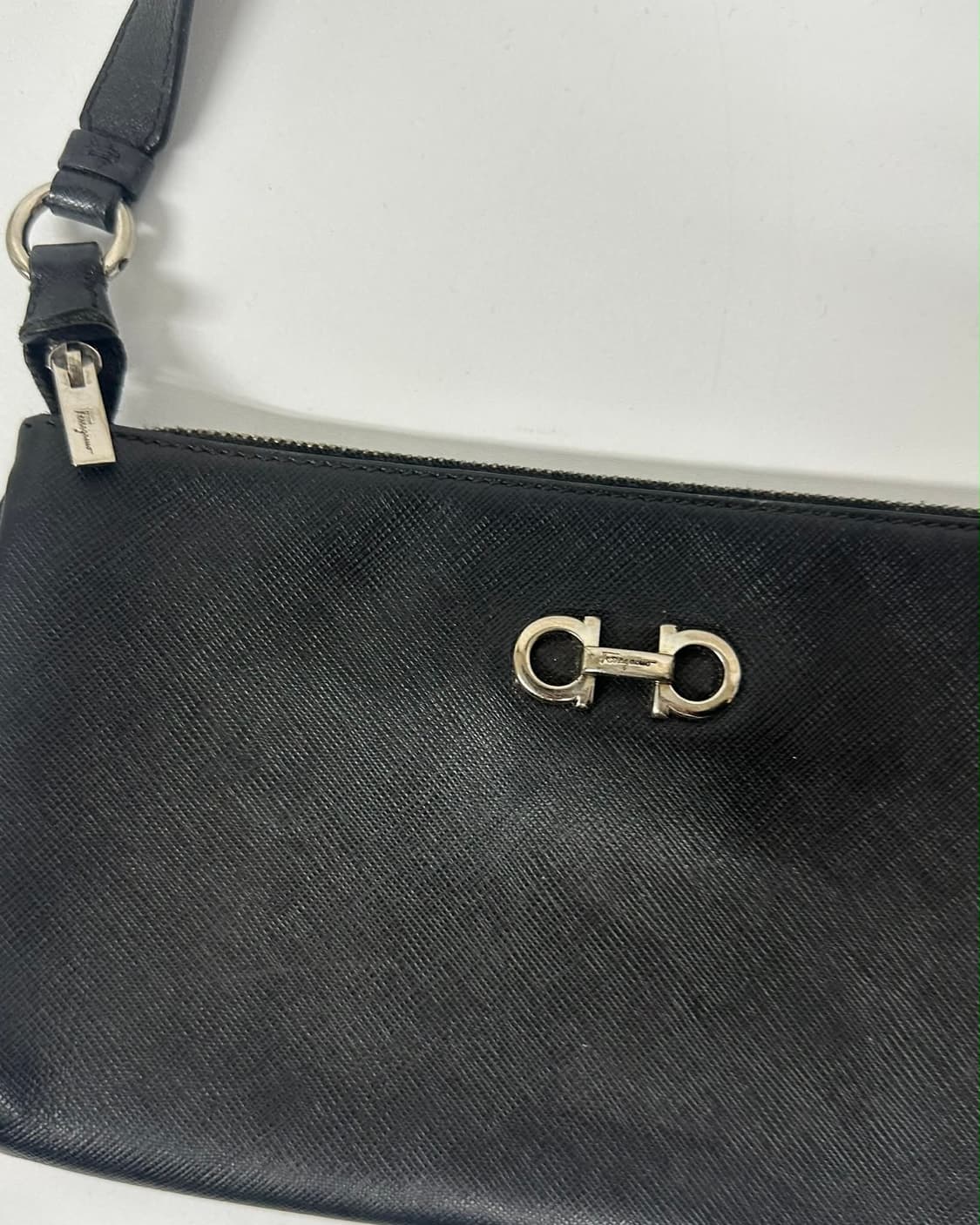 페라가모 은장 간치니 미니백 상품이미지4