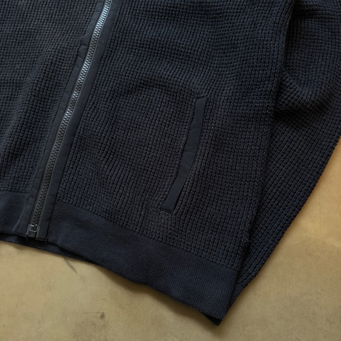 캘빈 클라인 진 코튼 니트 집업 상품이미지4