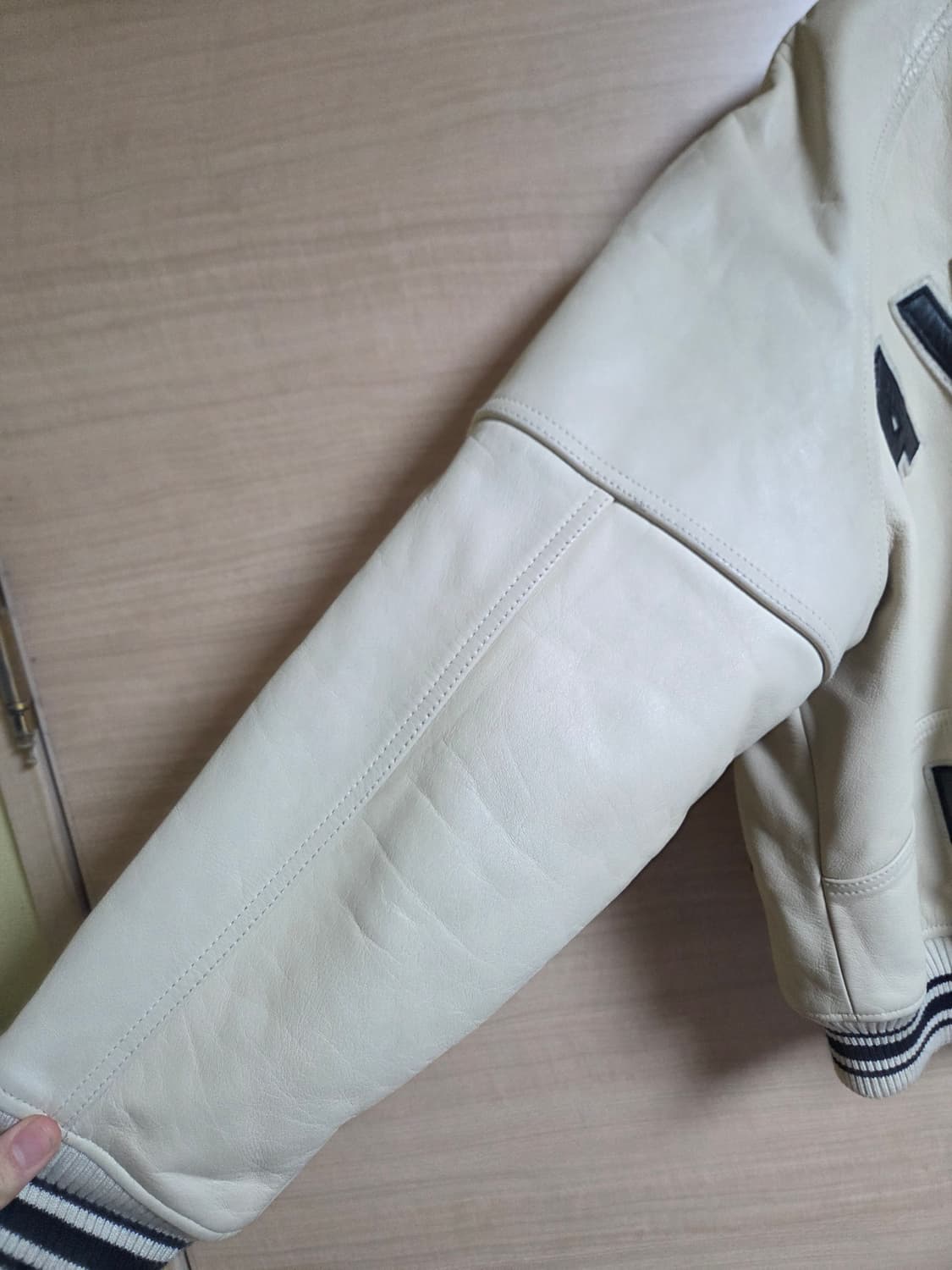 s) 아비렉스 아이콘 레더 바시티 자켓 상품이미지4