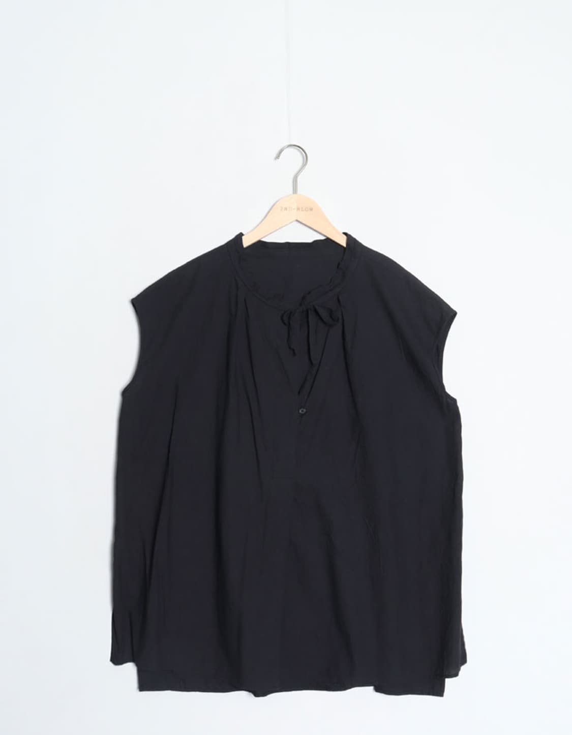 FREDY emue Sleeveless Tunic 상품이미지1