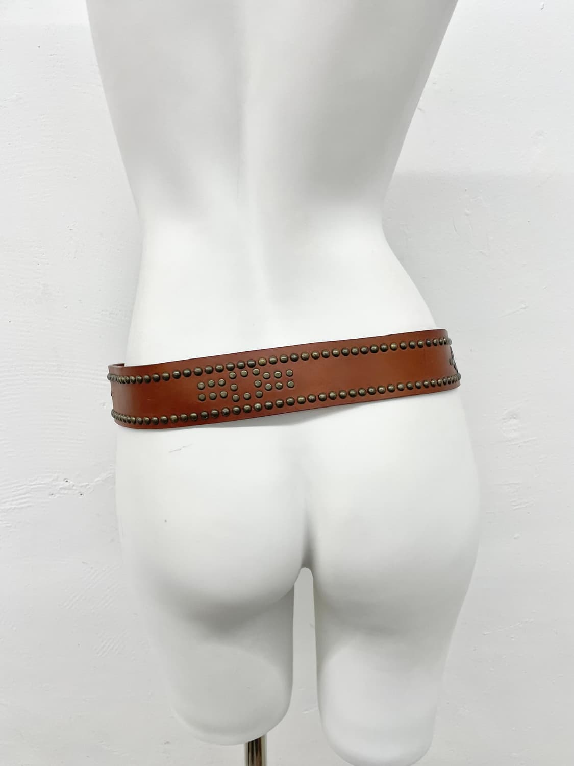 리얼레더 스터드 버클 벨트 상품이미지4