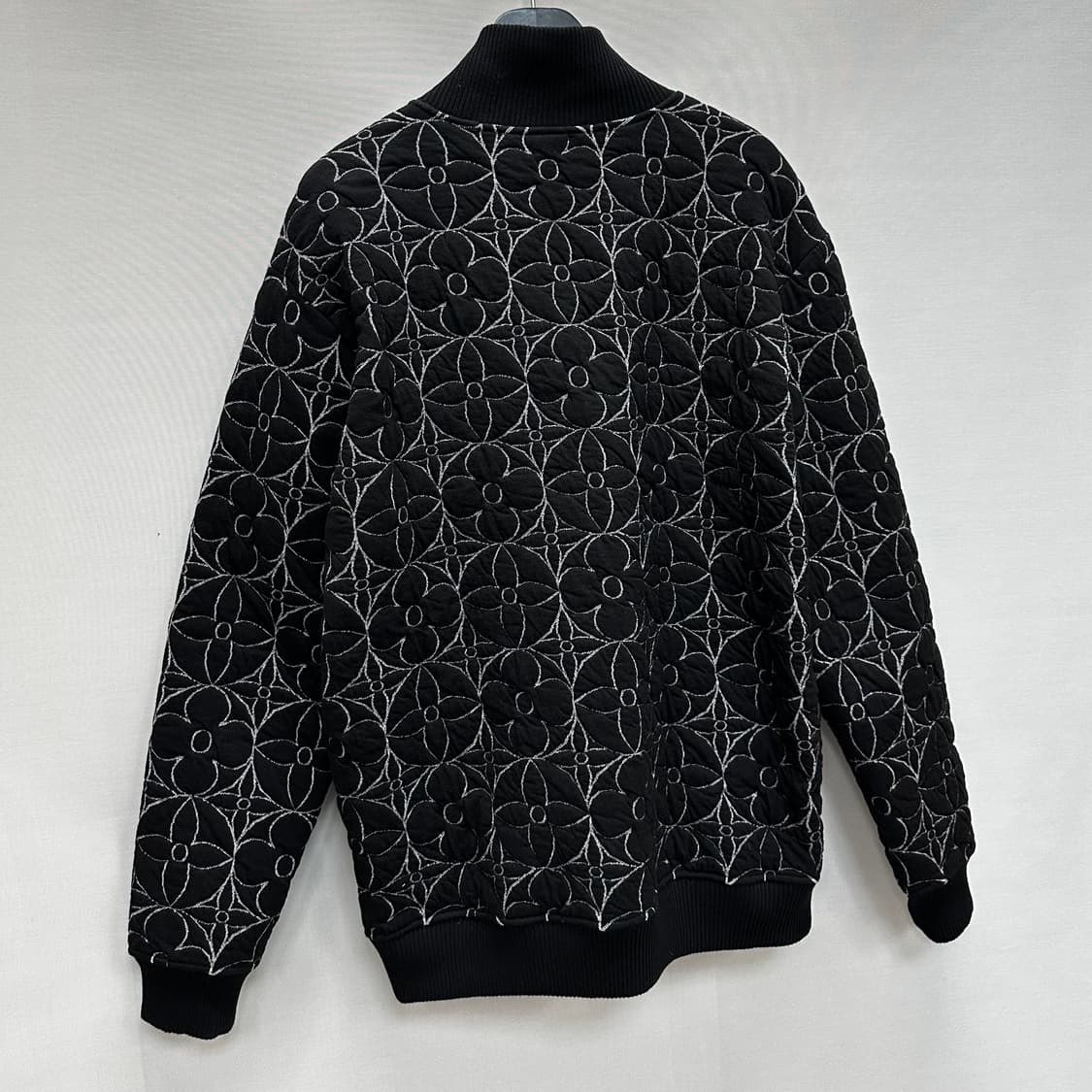 루이비통 집 스루 모노그램 플라워 블루종 ( 105~110 ) 상품이미지6