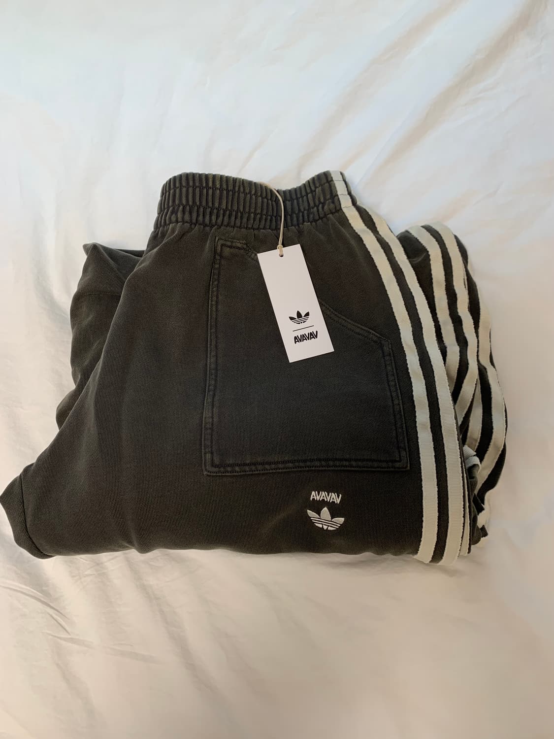 새상품 avavav X 아디다스 콜라보 팬츠 s 상품이미지2