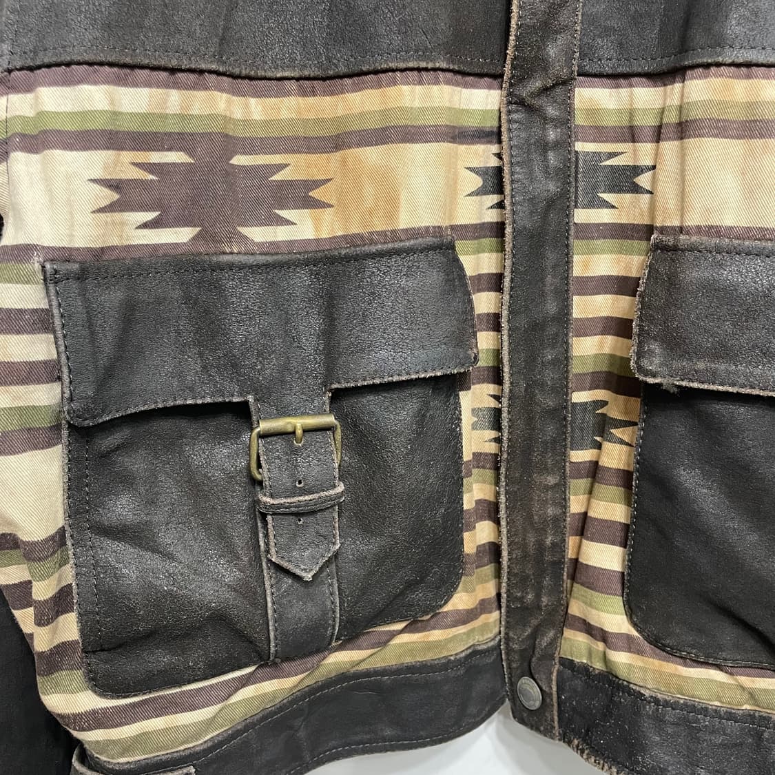 90s 할리 데이비슨 트라이벌 패턴 가죽자켓 상품이미지3