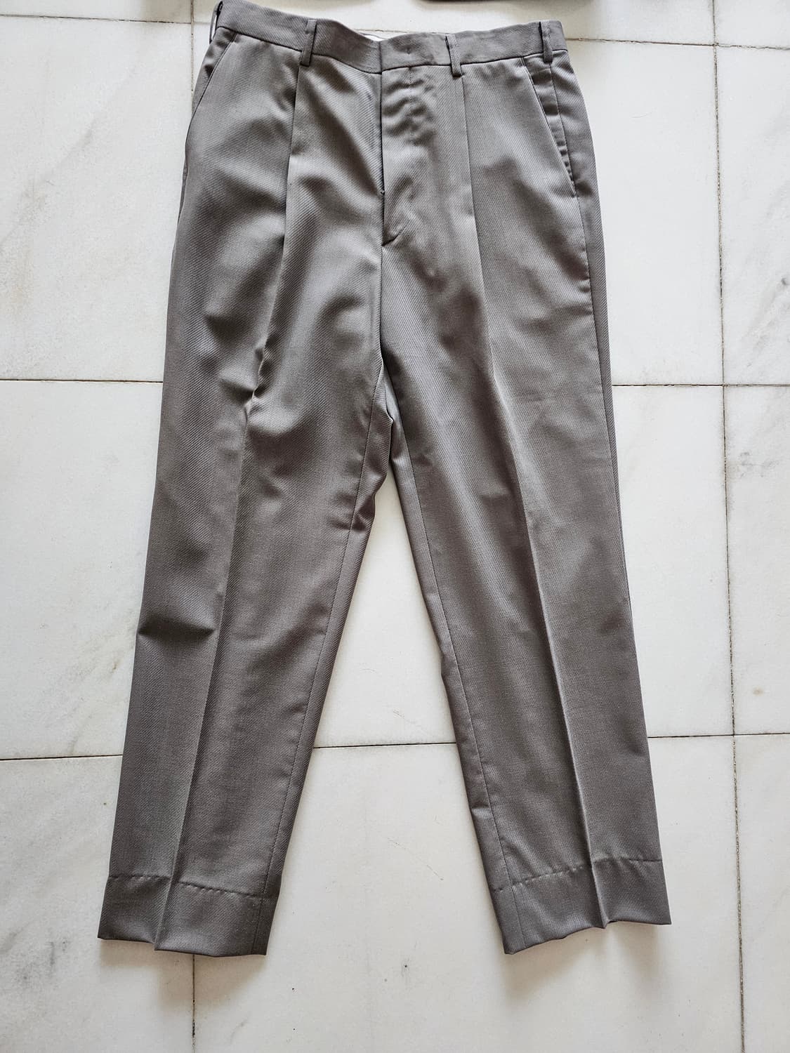 로가디스(ROGATIS) 울100% 남성 수트 세트 (자켓 + 바지) 
 상품이미지6