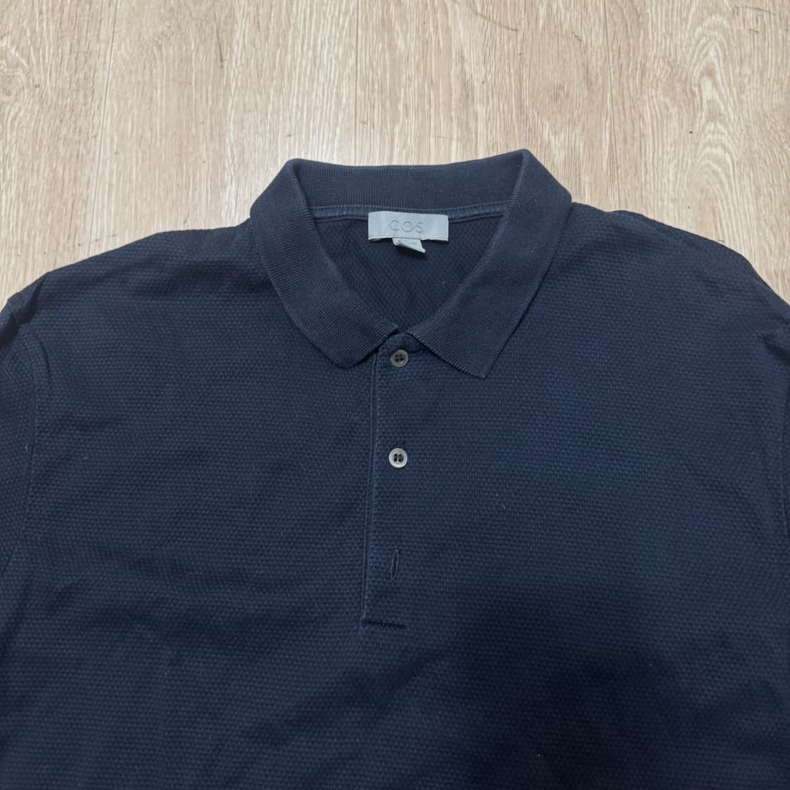 COS 코스 미니멀 반팔 카라티 M/95  상품이미지2