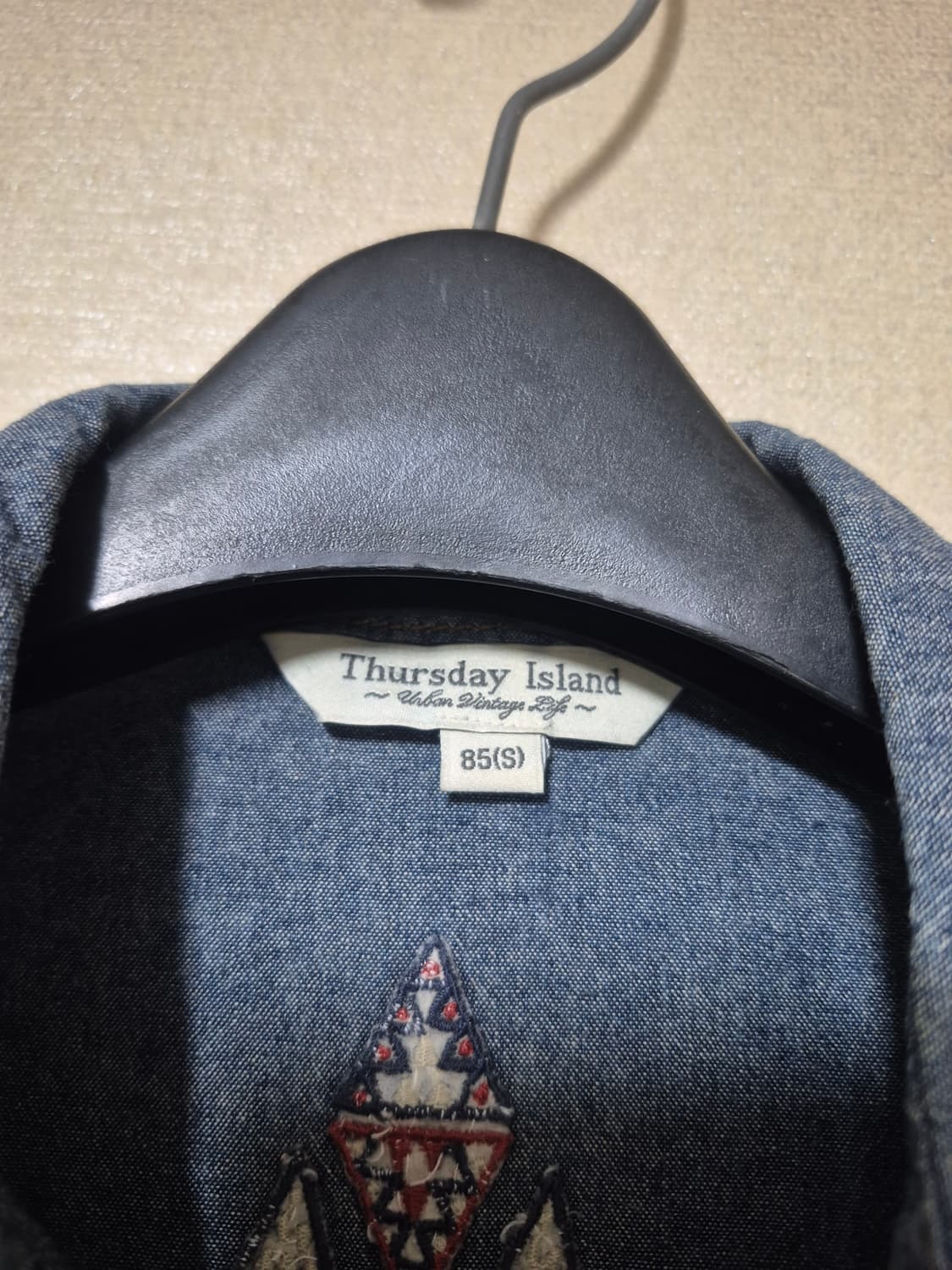 써스데이아일랜드 소매롤업 롱 데님셔츠 상품이미지6