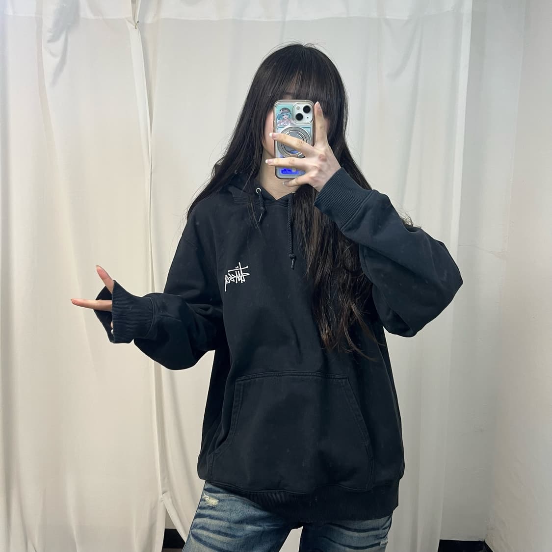 Stüssy black hoodie (후면 프린팅 갈라짐) 상품이미지1