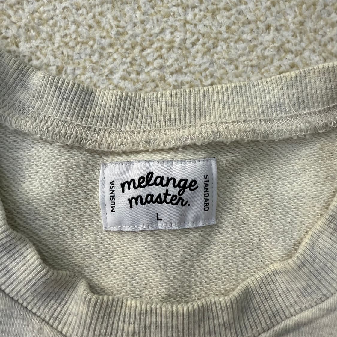 [L] 무신사 스탠다드 멜란지 마스터 맨투맨 0107T1 상품이미지3