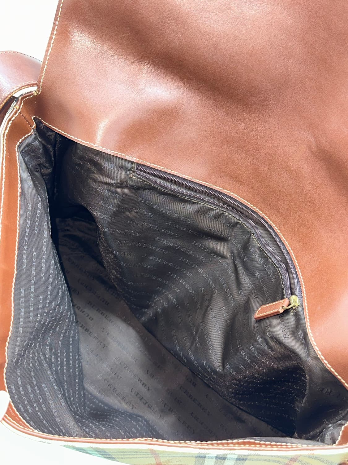 버버리 크로스백 상품이미지7