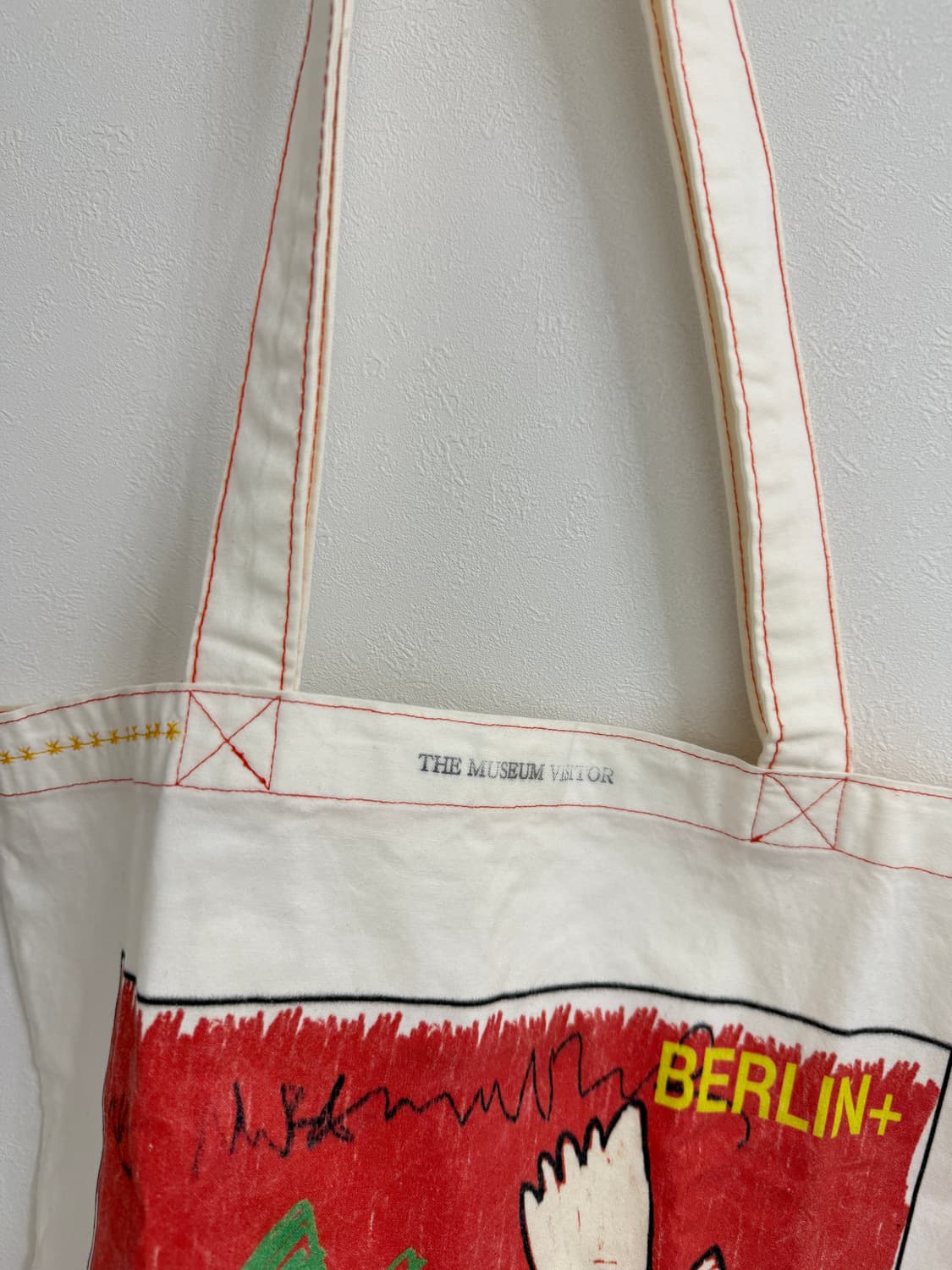 더뮤지엄비지터 에코백 상품이미지3