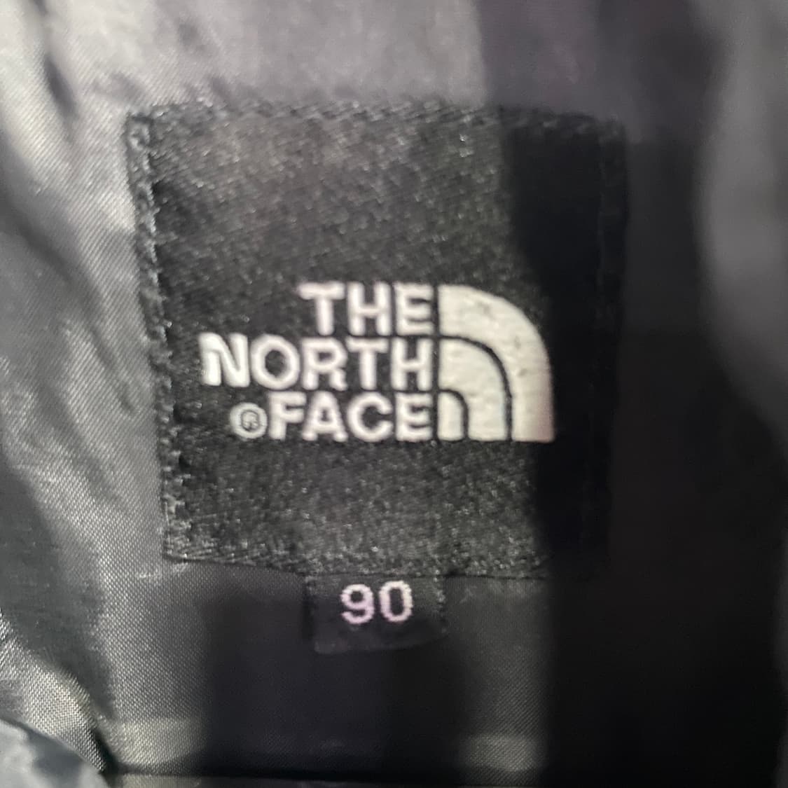 노스페이스 스몰로고 블랙 경량 패딩 자켓 B4013 상품이미지4