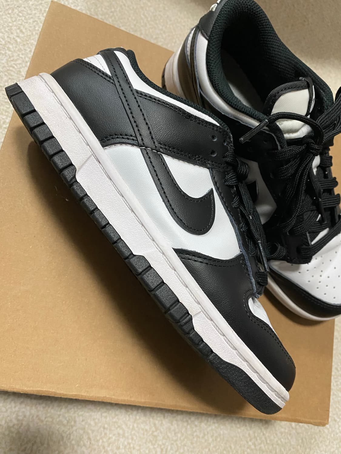 나이키 덩크 로우 범고래 240 상품이미지3