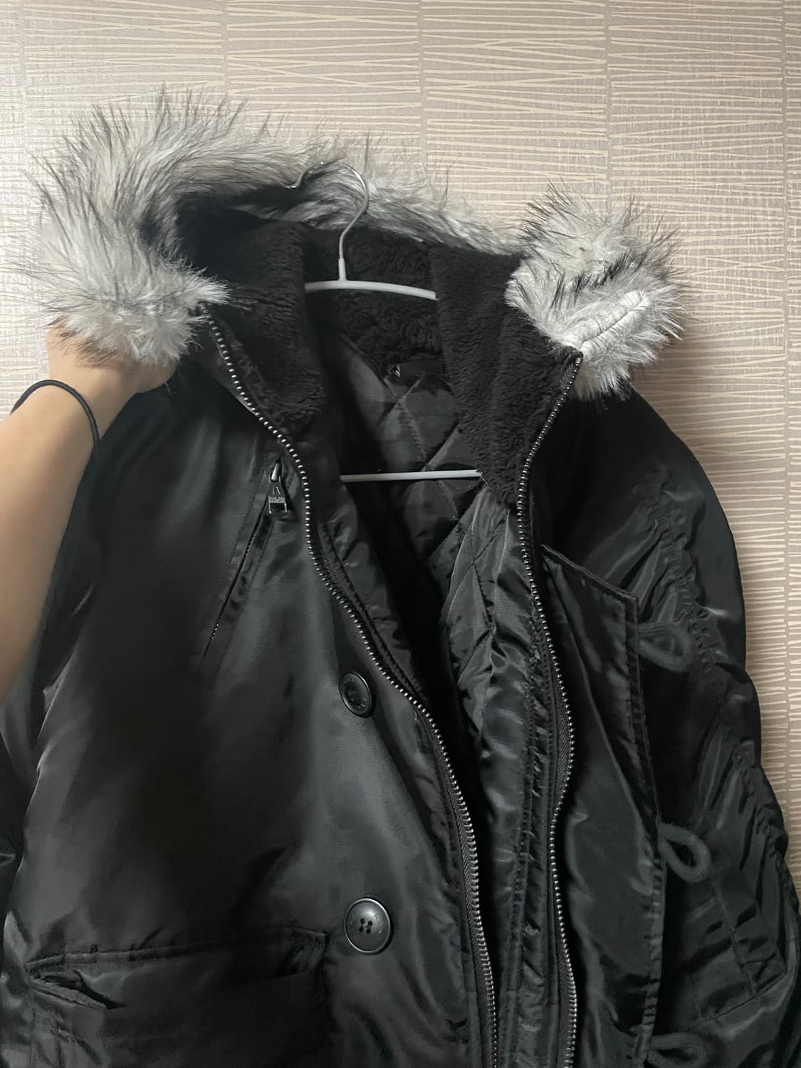 아캄 MA-1 Hooded Fur (Black) 상품이미지2