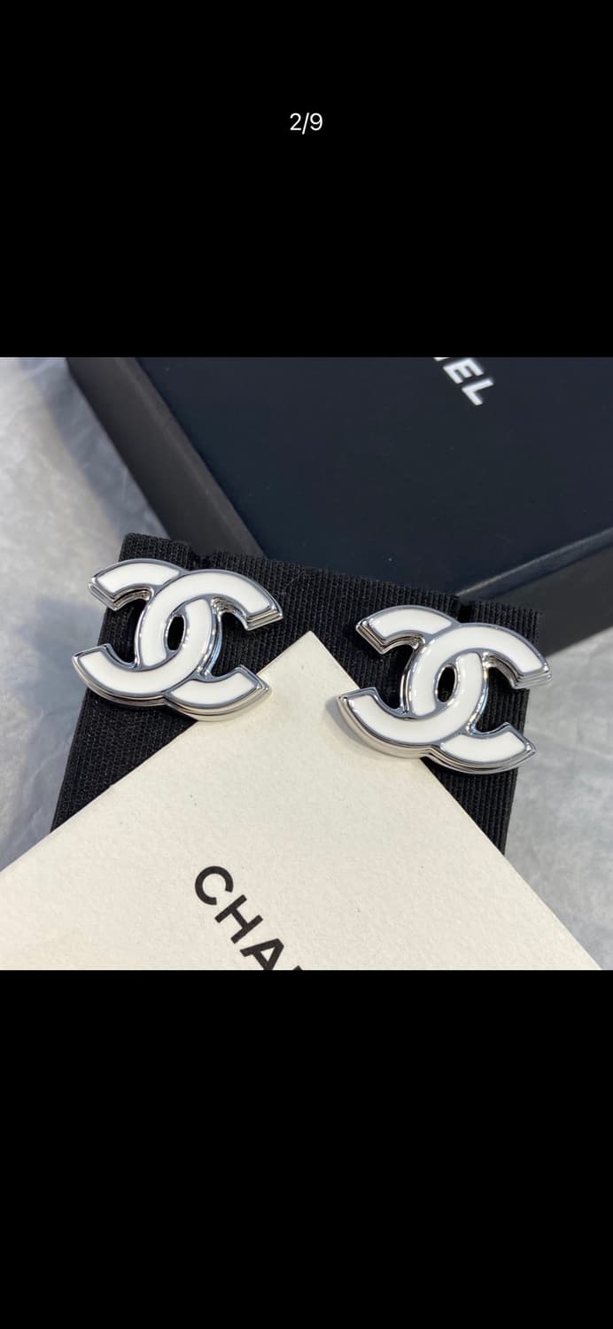 샤넬 귀걸이 화이트 cc 업사이클링 귀걸이 상품이미지2