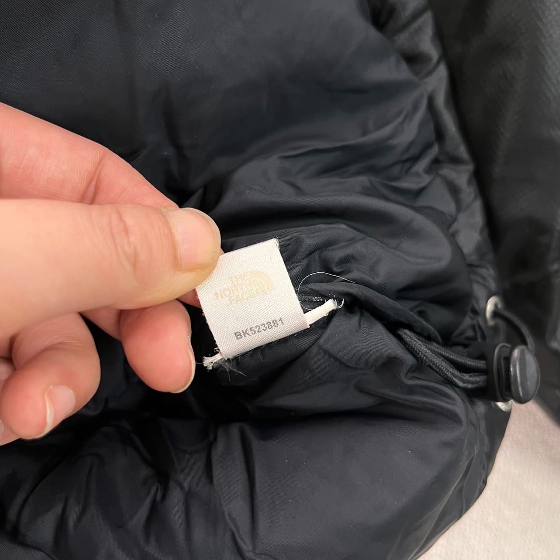 100 노스페이스 1996 700 눕시 블랙 패딩 상품이미지7